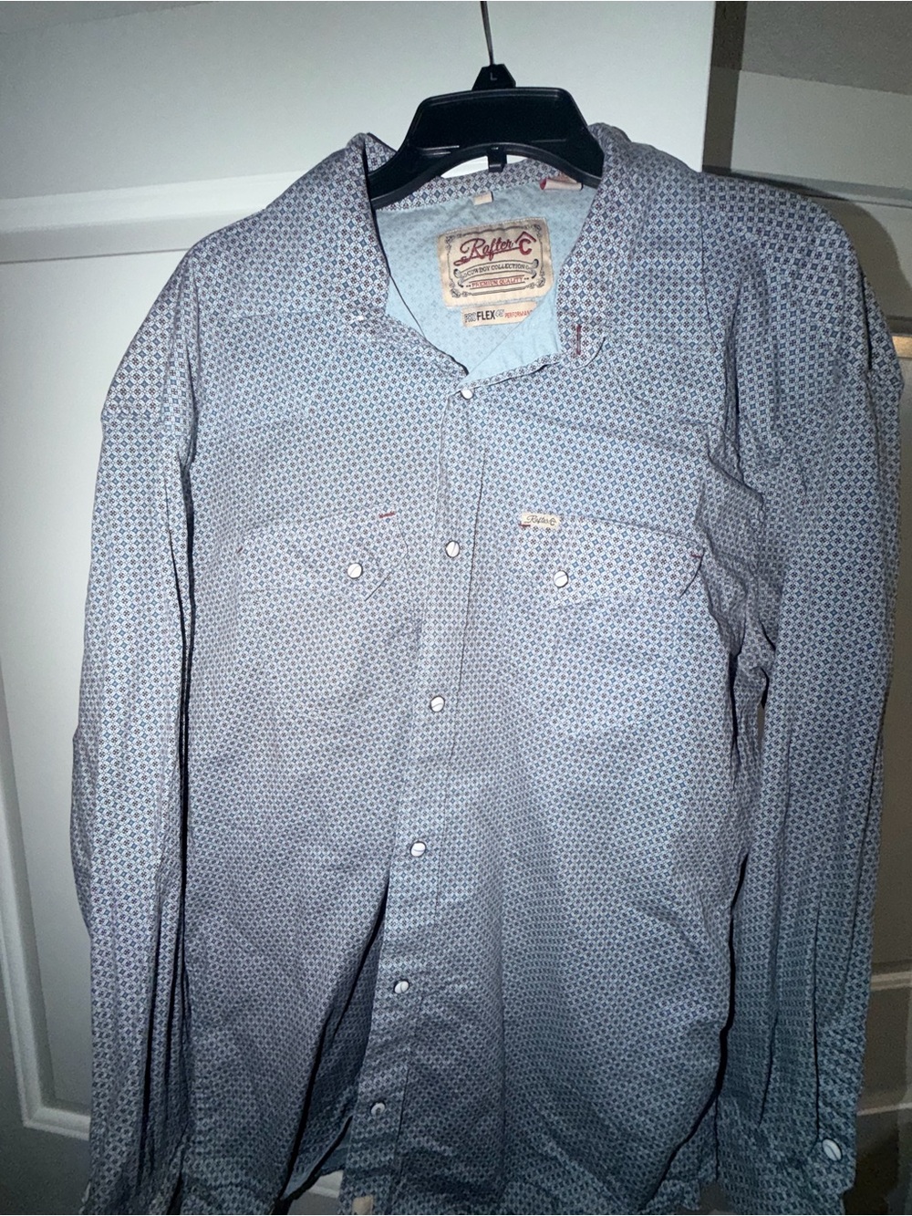 Men's Blue Patterned Button-Up Shirt
